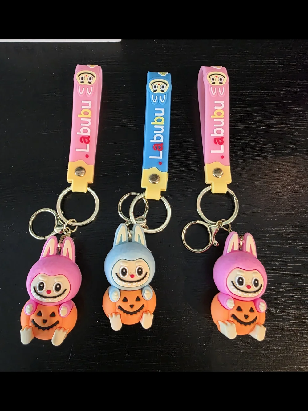 Labubu Keychains - Picture 1 of 1
